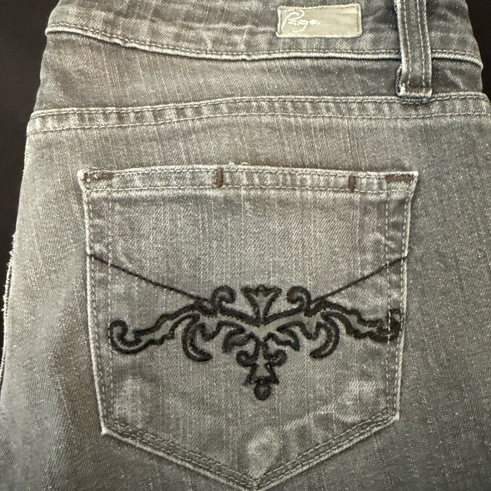 PAIGE Gray Jeans with Black Embroidery